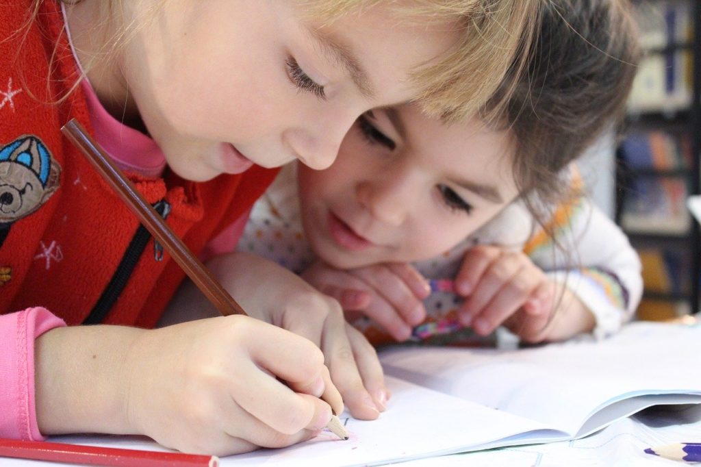 l'attention sélective permet d'aider son enfant à se concentrer